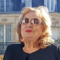 Helena Kadare
